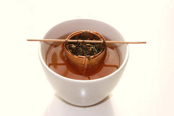 1992 Aged Pu-erh Loose Leaf Black Tea with Bamboo Infuser