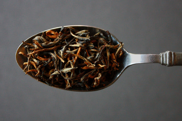 Royal Yunnan Loose Leaf Black Tea, with Bamboo Infuser