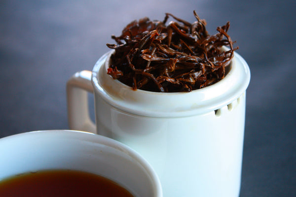 Royal Yunnan Loose Leaf Black Tea, with Bamboo Infuser